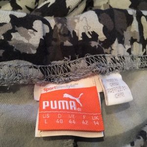 Puma Pants - Puma leggings gray tones size “L” Puma Pants - Puma leggings gray tones size “L”